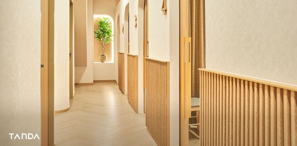 Small Spa Design Ideas: Beautiful and Serene Spaces 